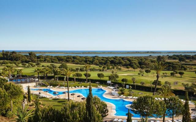 Precise Resort El Rompido - The Club