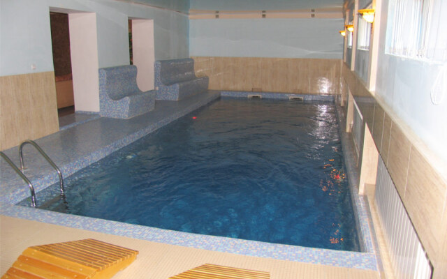 Binar Hotel