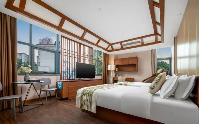 Shihang Hotel (Xinzheng International Airport)