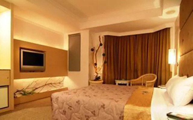 Her Home Spa Motel Daya