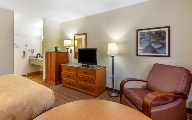 Quality Inn & Suites Raleigh Durham Airport