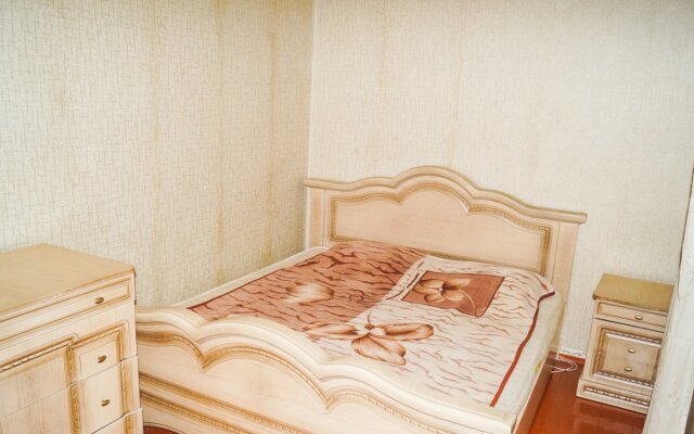 Elina Guest House