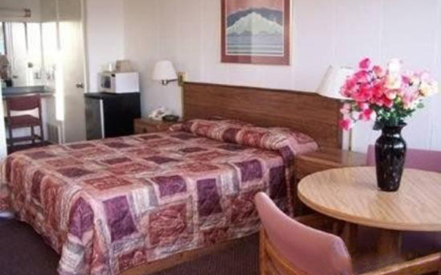 Budget Host Mesa Motel