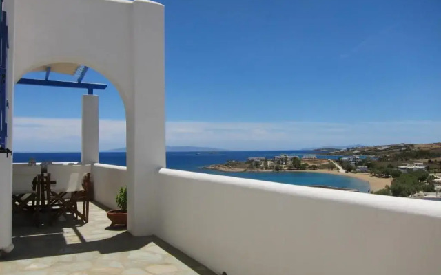 Cleopatra Seaside Homes Paros