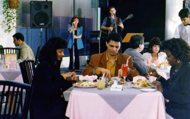 Adhari Hotel