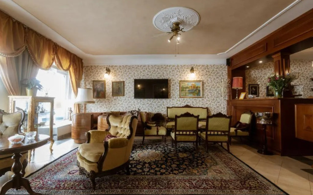 Allegro Hotel