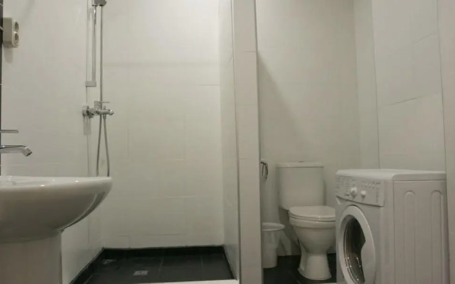 Avraam Guest House