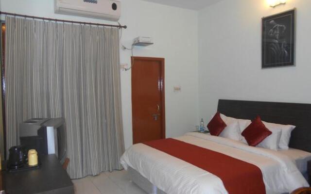 UNA Homestay UNA House
