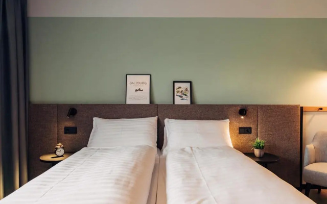 harry's home Salzburg