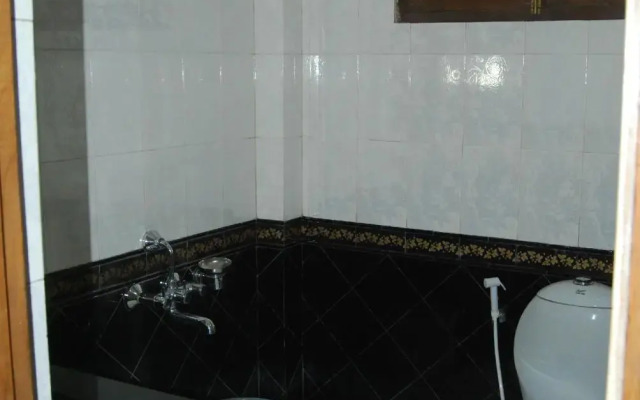 OYO 1385 Hotel Dream Palace