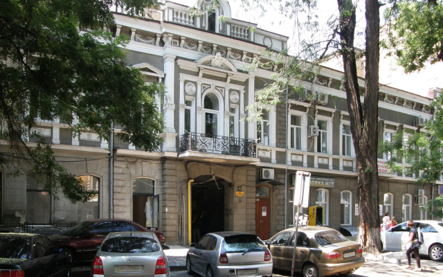 TAKi hostel