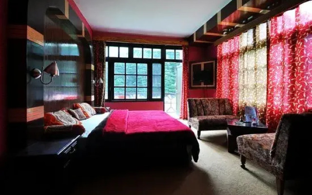 Hotel Devidyar