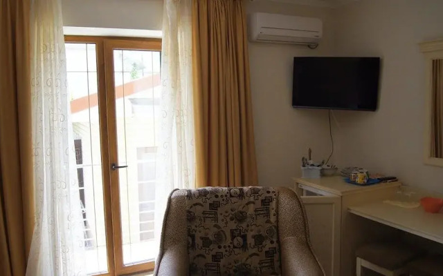 Gosti Plyus Guest House