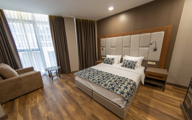 Era Palace Premium Hotel