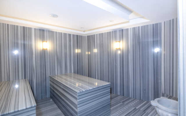Elysee Hotel