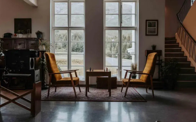 Heradsskolinn Historic Guesthouse