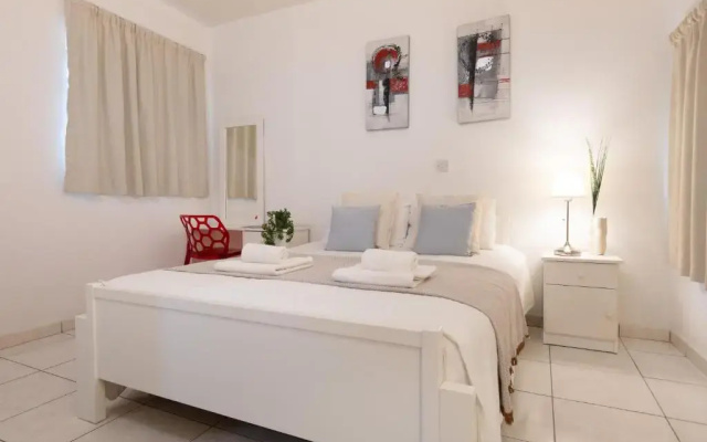 Stephanie City Apartments