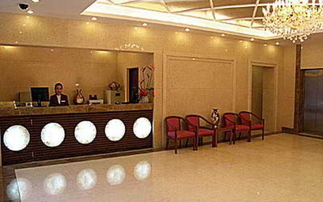 Grand You You Hotel