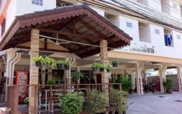 Pon 1 Hotel