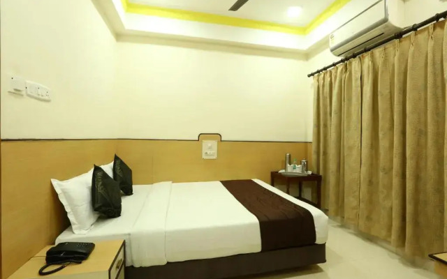 OYO 18901 Hotel Sunview International
