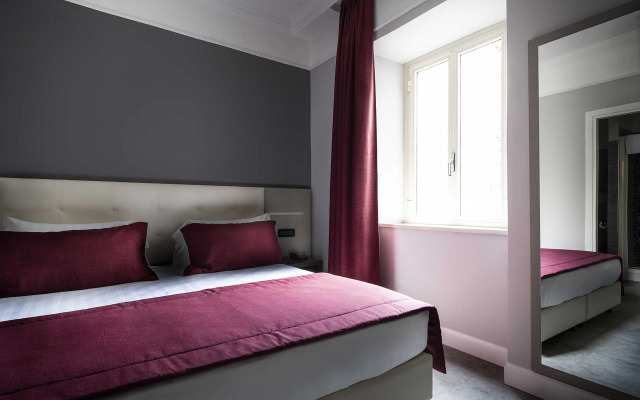 Отель Varese Roma