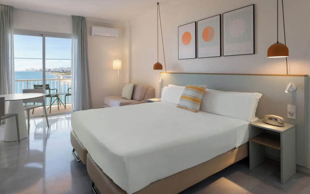 Отель Sol Malaga Guadalmar
