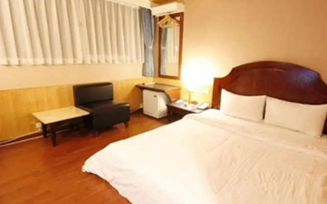 Kindness Hotel - Fengshan