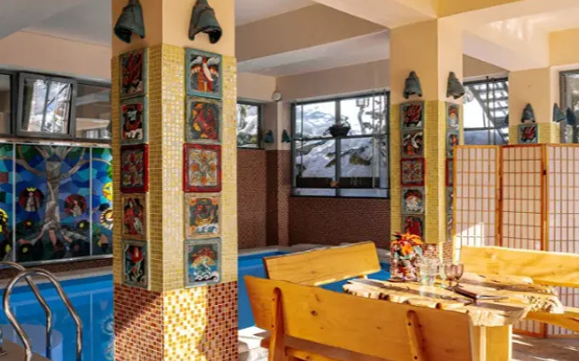 Отель Баня-Land