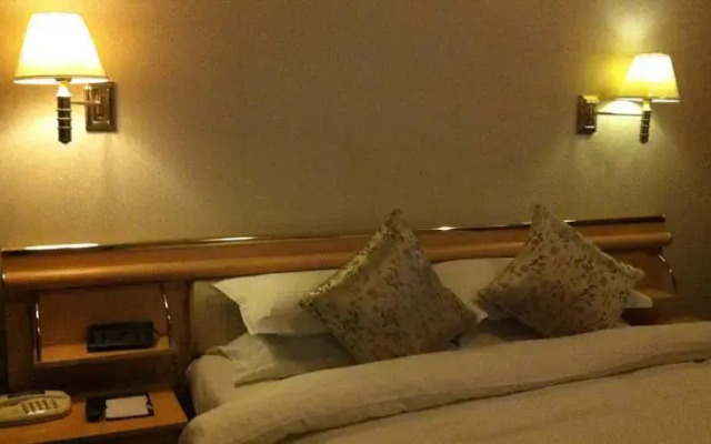 Xi'an Yanlian Business Hotel