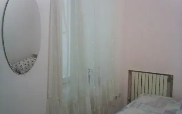Hostel Night Light on Evropeiskaya