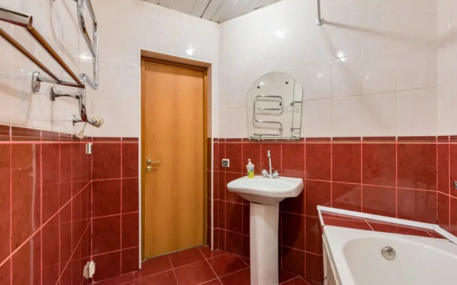 FlatStar 1-aya Sovetskaya 10