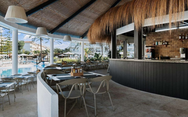 Prinsotel La Dorada Hotel