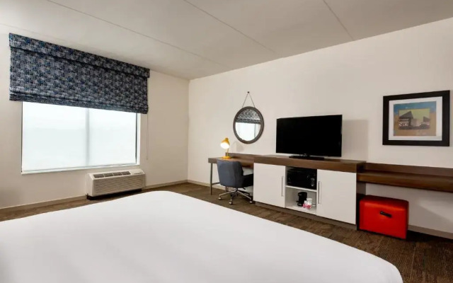 Hampton Inn Baltimore Bayview Campus