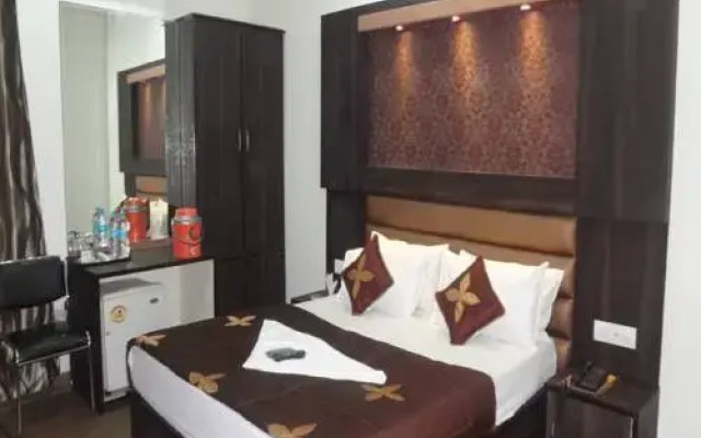Hotel White Plazo