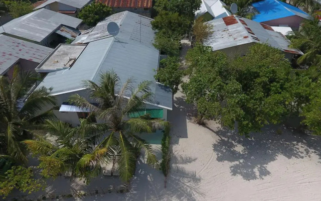 Ithaa Beach Maldives 