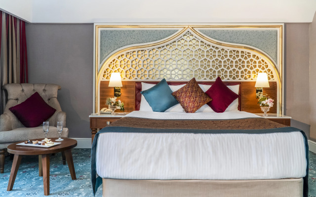 Royal Taj Mahal - All Inclusive