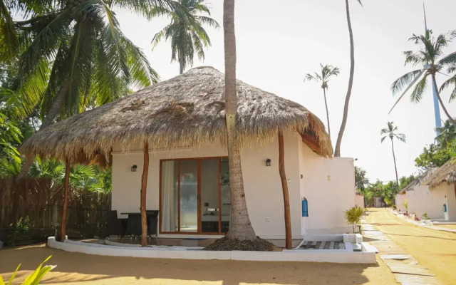 The Blue Lagoon Resort  Kalpitiya
