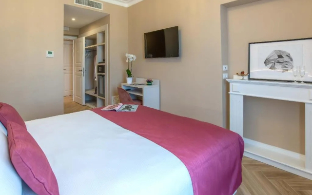 The Boutique Hotel