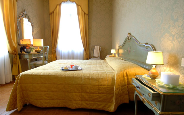 Hotel Canal