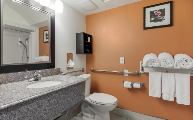 Best Western Plus Rockwall Inn & Suites