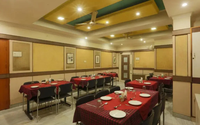 OYO 18901 Hotel Sunview International