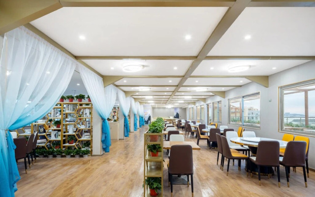 Wenhao Seaview Hotel