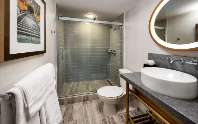 Hotel Dena, Pasadena Los Angeles, a Tribute Portfolio Hotel