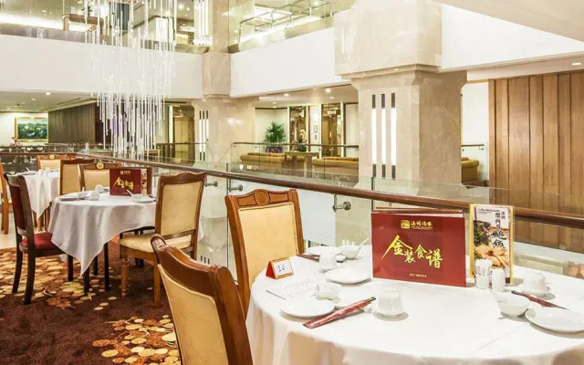Arnoma Grand