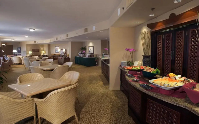 Loews Royal Pacific Resort at Universal Orlando