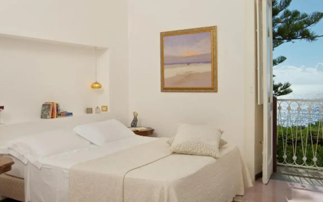 Villa Cheta Hotel & Restaurant