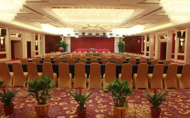 Xiaogan Yuji Grand Hotel