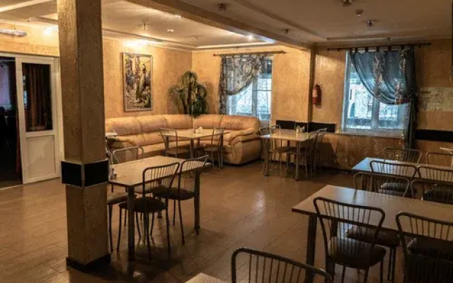 Отель Усадьба