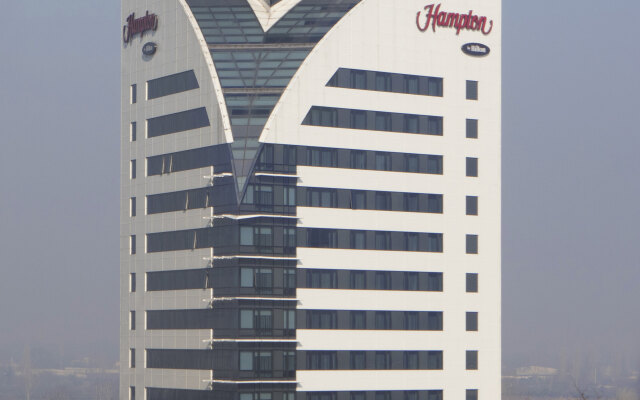 Hampton by Hilton Bursa