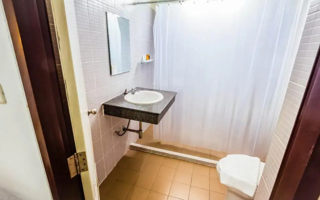 Mook Samui International Hostel